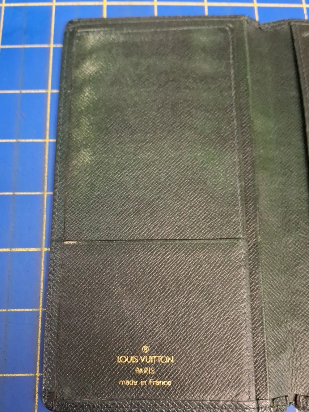 Louis Vuitton Dark Green Textured Leather Long Slim Wallet 7x5 Preloved